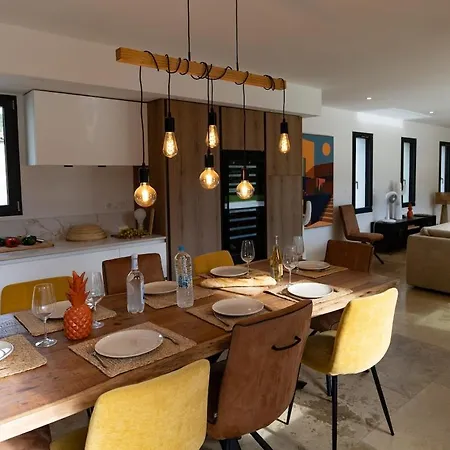 Villa Linetta 5 Minutes From Pietracorbara