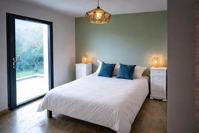 Villa Linetta 5 Minutes From Pietracorbara